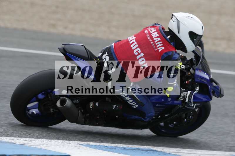 /Archiv-2025/02 28.-31.01.2025 Moto Center Thun Jerez/rot-red/31